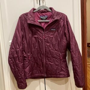 Woman’s Patagonia nano puff medium purple